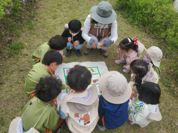 산새반 숲체험활동.jpg