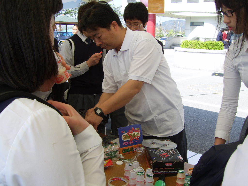 2008과학축제 (107).JPG