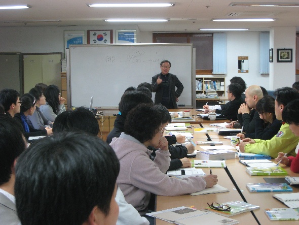 (교원 연수) 상담에 관해 설명해 주신 장병호 교장선생님2