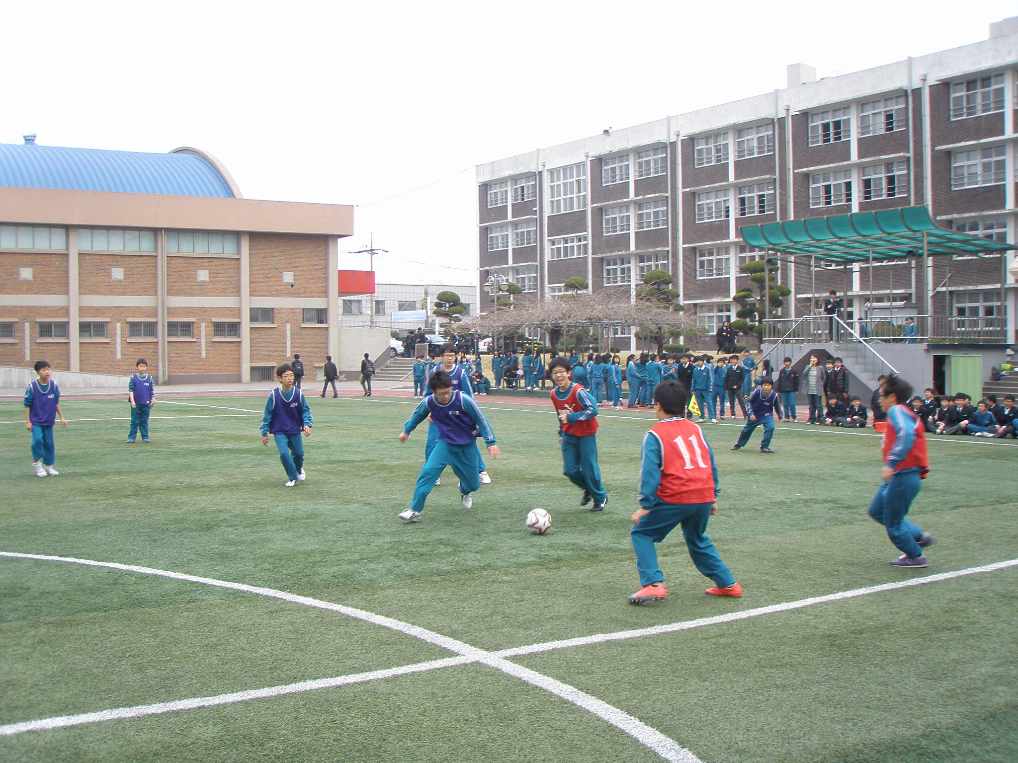 1학년 남학생 축구경기