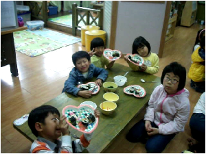 2011보육교실활동사진 011.avi_000000799.jpg