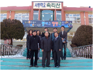 전북군산혜성초교직원내교.jpg