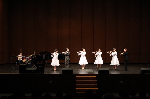 Flute Ensemble 공연장면