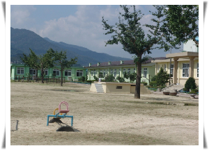 2012 도색후의 학교모습.bmp