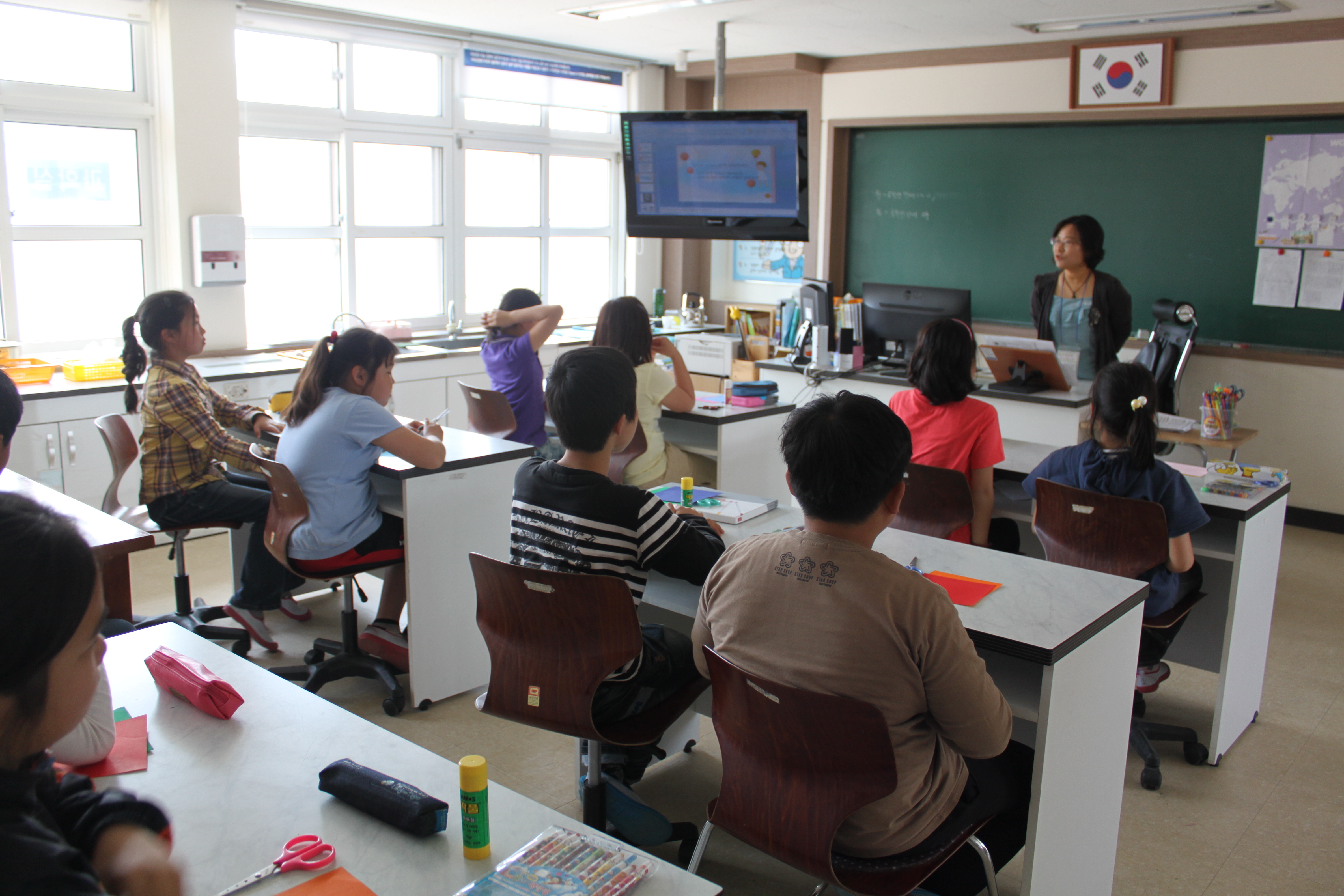 20130508보도자료-세중초-진로교육.jpg