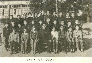 20회(1968)6-1반.jpg