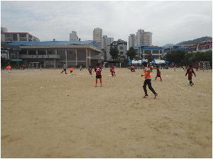 동아리 축구대회 참가 20150518_100149.jpg