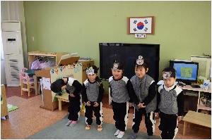 동극_3월 (1).JPG