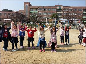 둘이서 달려요.2 (1).jpg