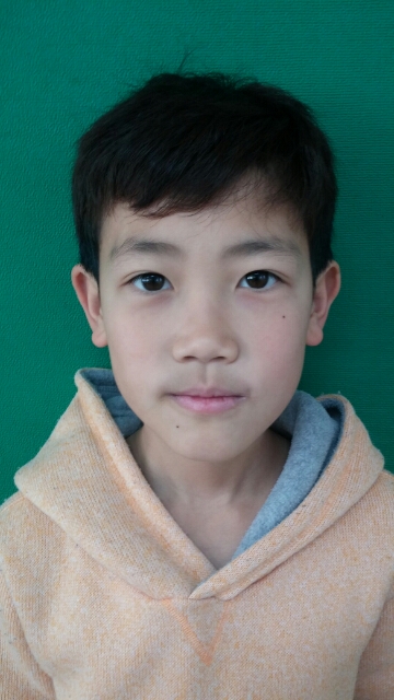 김현빈