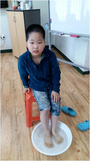 오제선 발씻김예식.jpg