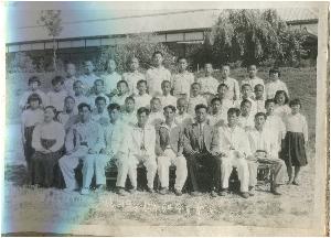 6회졸업식-1950년.jpg