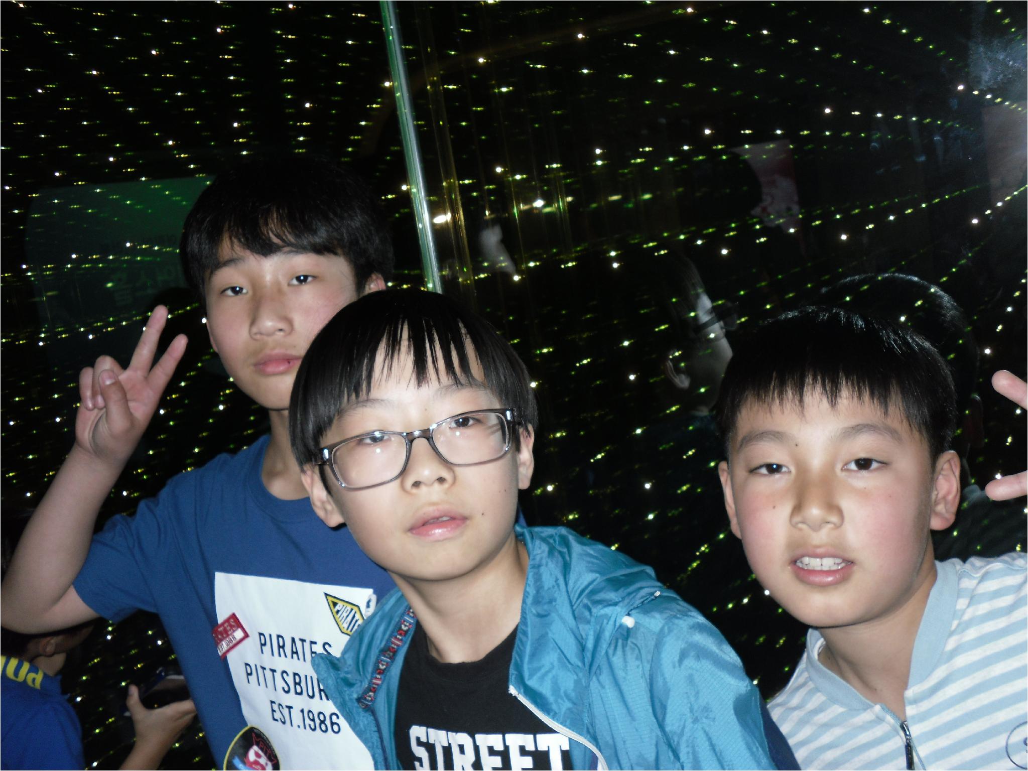 SDC16043