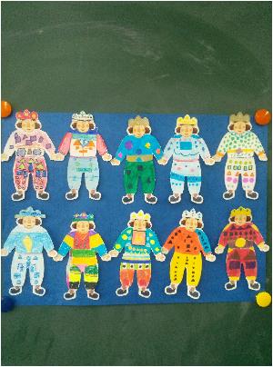 왕옷디자인1.jpg