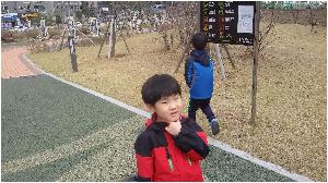 바깥놀이터에서 (16).jpg