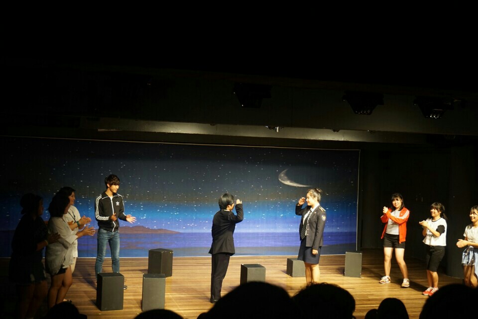 충북 청소년 연극제 참여.
