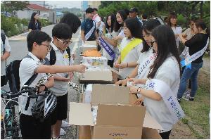 20160718 학교폭력예방캠페인 (5).JPG