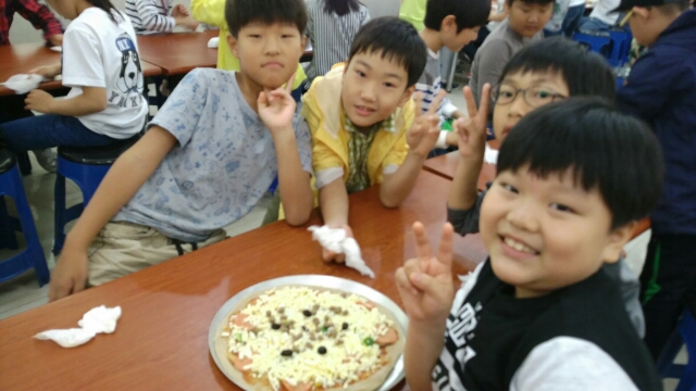 피자 잘 만들었죠?