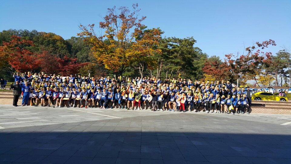 참가 학생, 교사 다 함께 찰칵