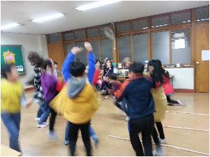 물건 잇기 놀이1 (1).jpg