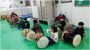가락에 맞추어서 집중.jpg