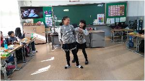 민지,나연1.jpg