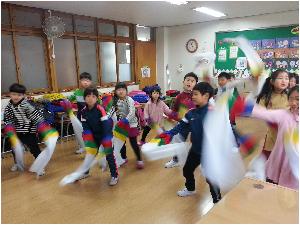 얼쑤 좋다3 (1).jpg