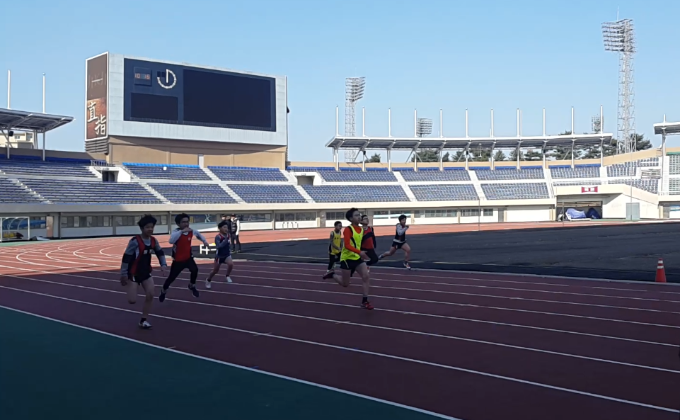 예선,준결승 100m 조1위 