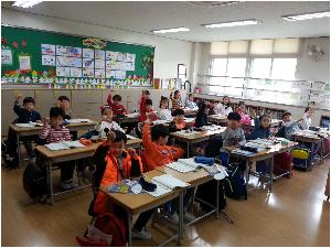 연필 바르게 잡기.jpg