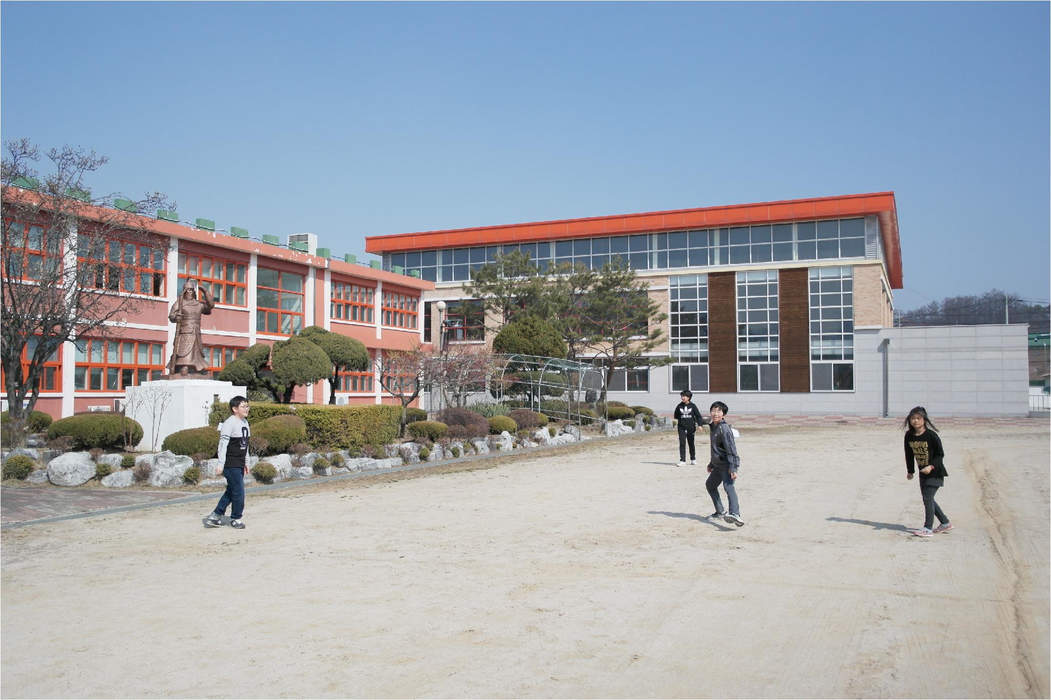 간보는 중2