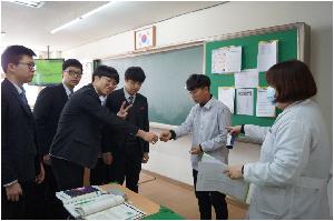 소변검사01.JPG