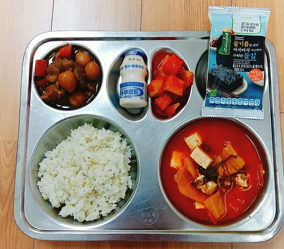 5월 18일 조식.JPG