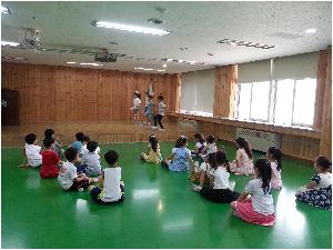 무용 시간(스키핑스텝) (1).jpg