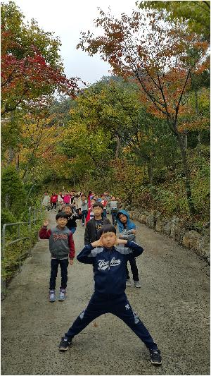 가을 현장체험학습(낭추골)3. (1).jpg