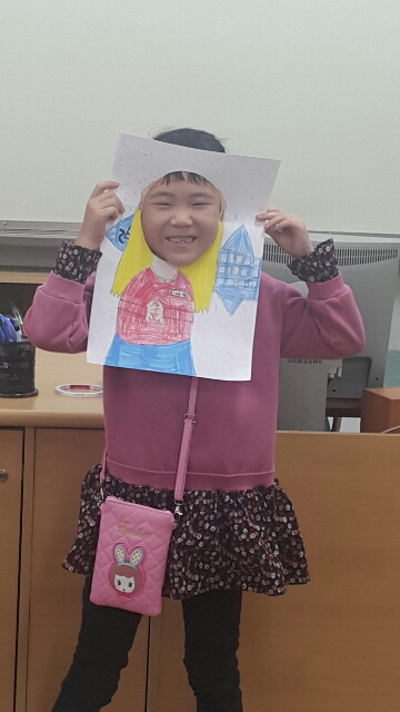 스튜어디어스 우서연