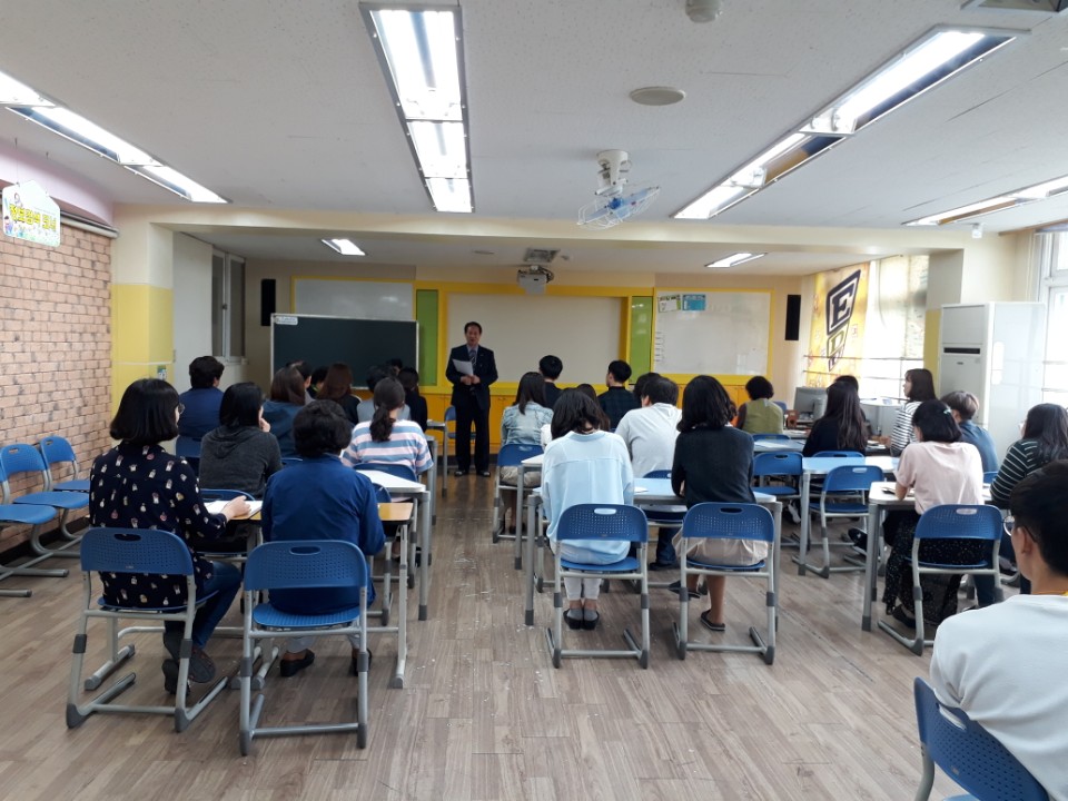 용산앨범<용산소식<충주용산초등학교 충주용산초등학교