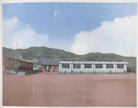 1976년 학교 이미지