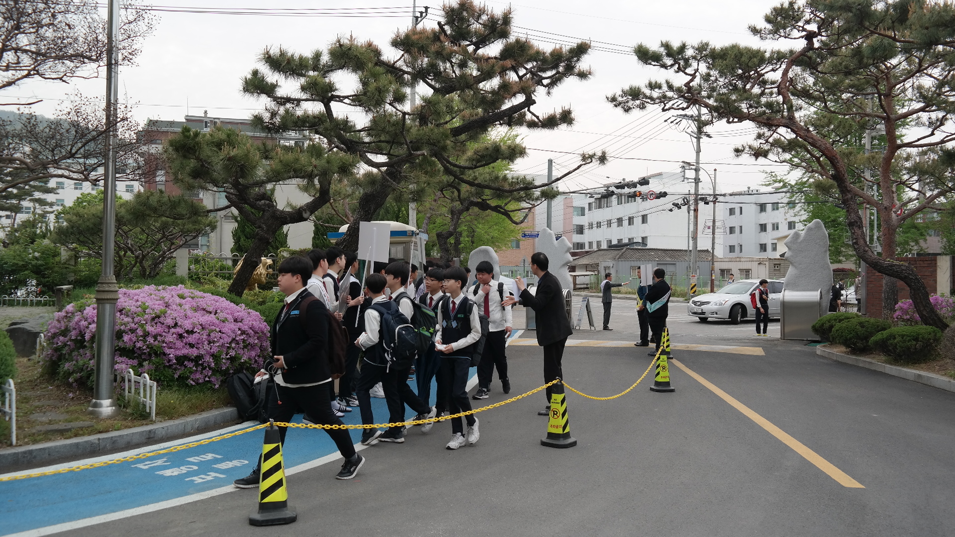 학교폭력예방캠페인 (1).JPG