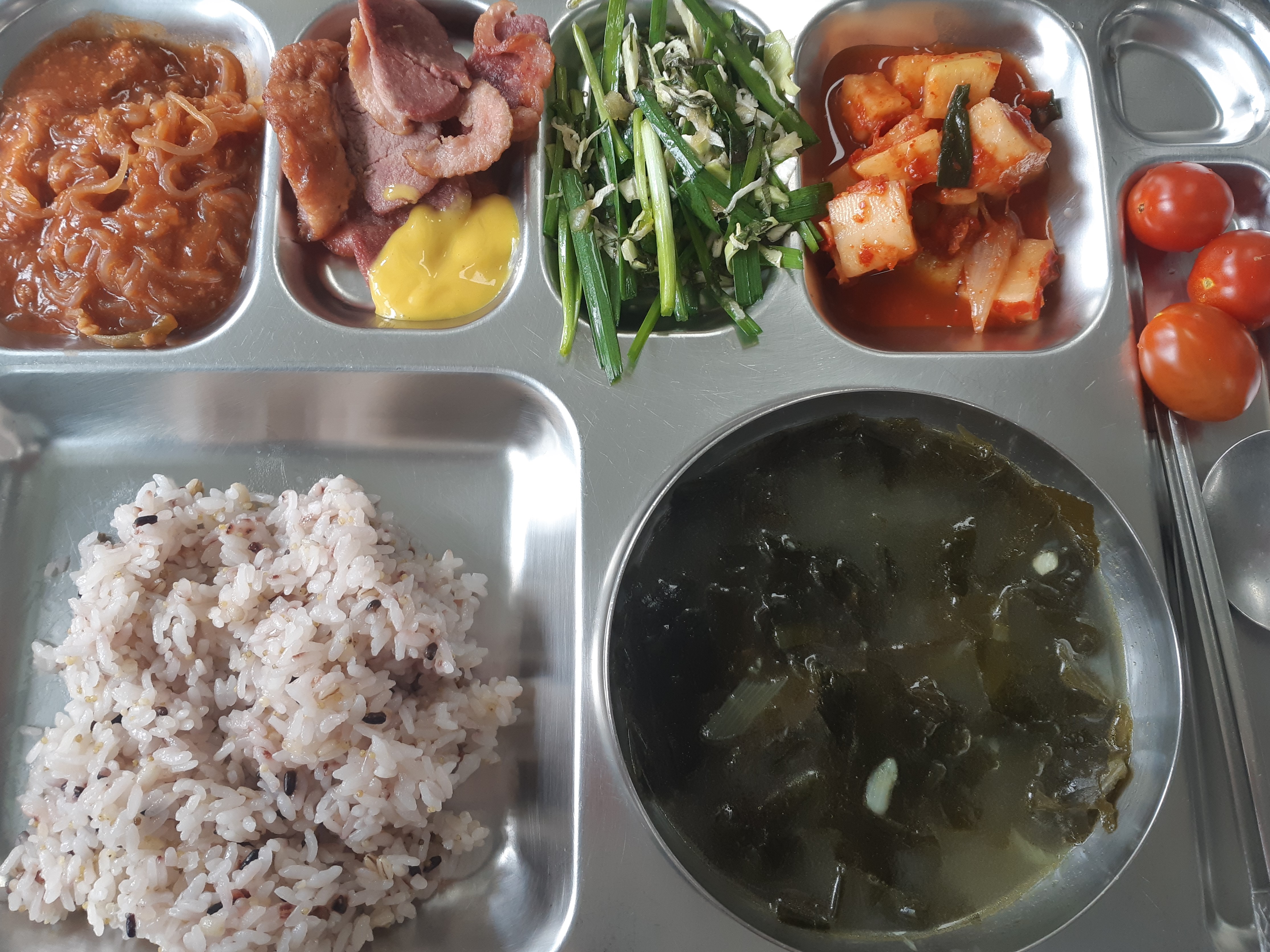 2019.04.01식단.jpg