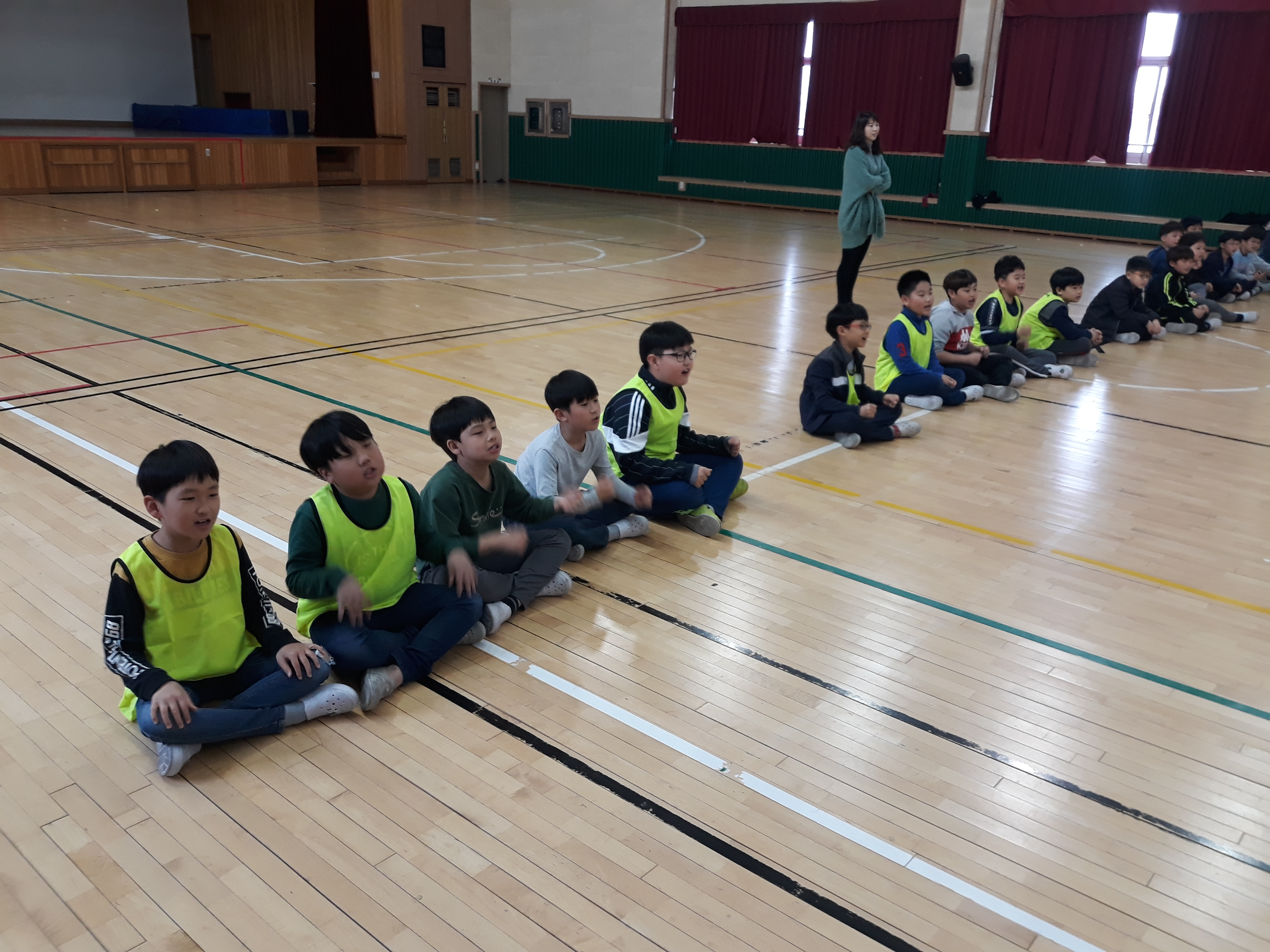 4월 10일 교내리그 vs 5반 1.jpg