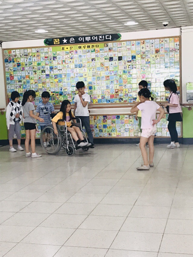 FDD5AB97-A702-4B66-83E4-0E076F7EF74C