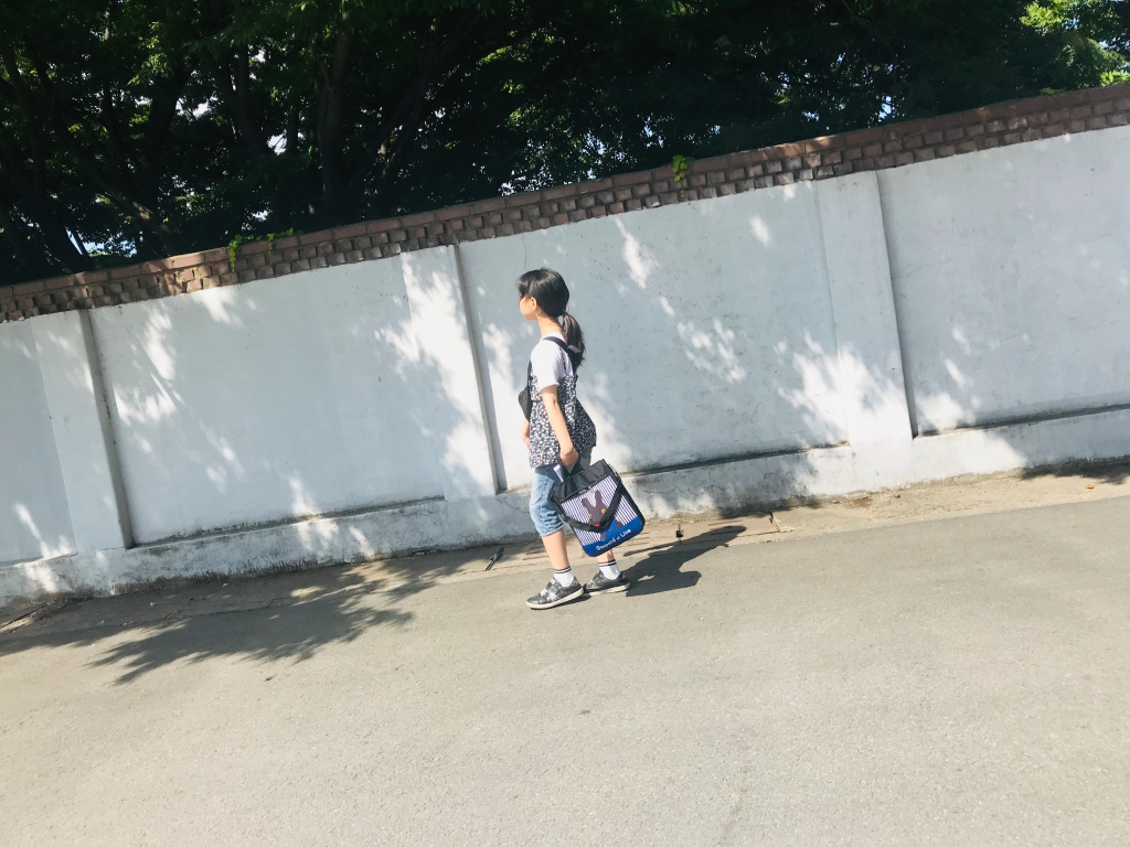 67717D26-C739-46FA-B40B-73B115D0E1EB