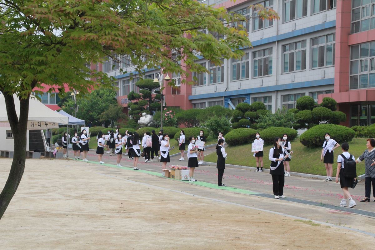 s_200603첫등교 (9).JPG