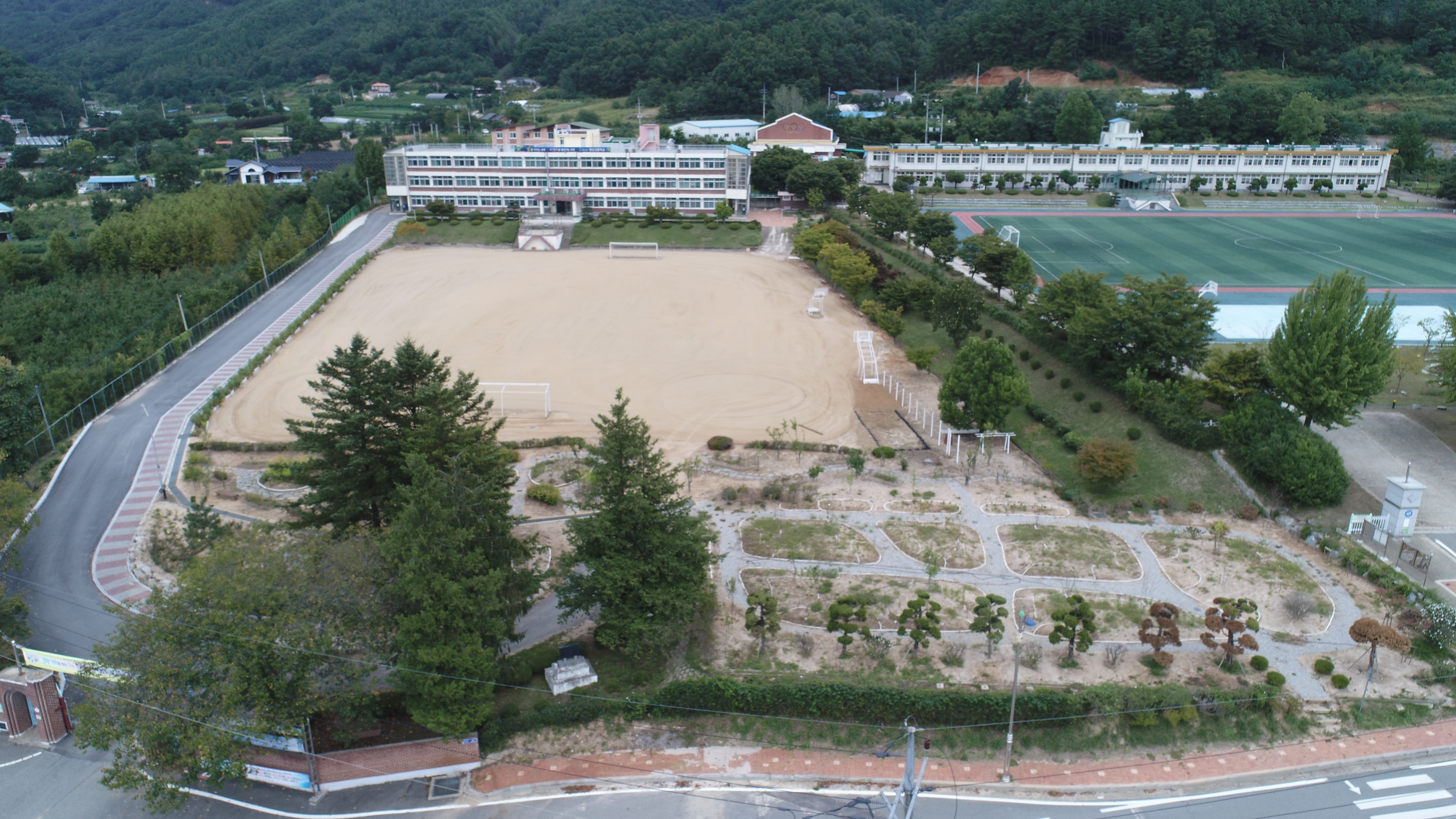 학교전경18