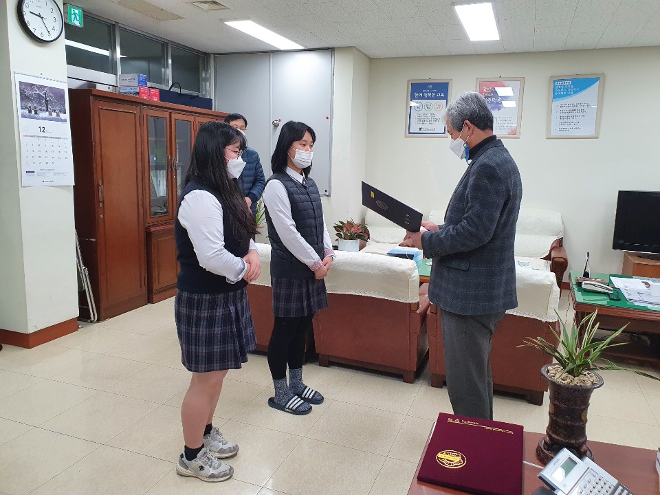 KakaoTalk_20201210_092718939.jpg