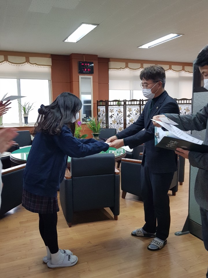 KakaoTalk_20210105_115901451_03