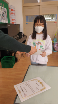 3-3김세은.jpg