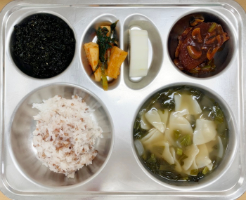 5월25일 식단.jpg