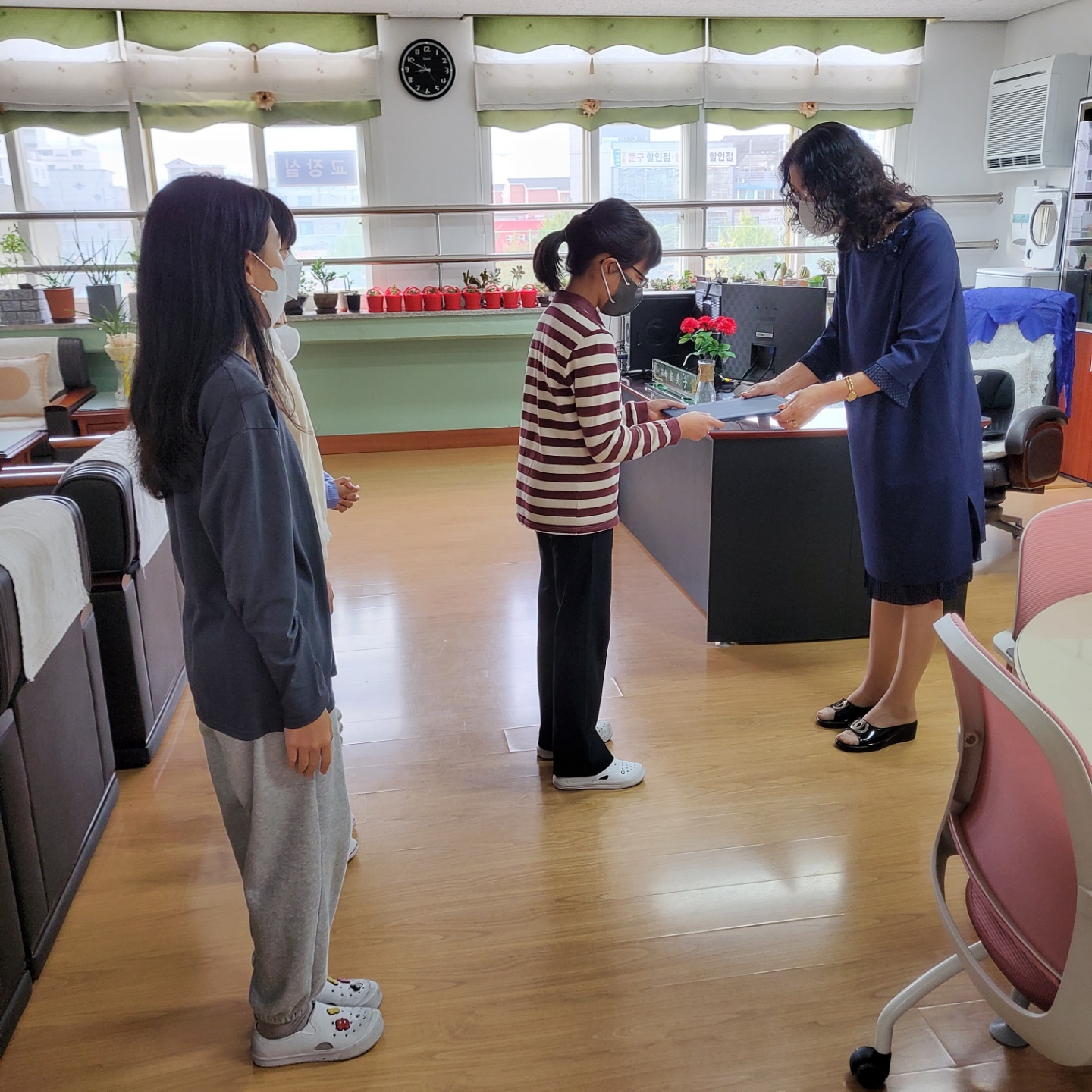 KakaoTalk_20211013_132952732_01.jpg