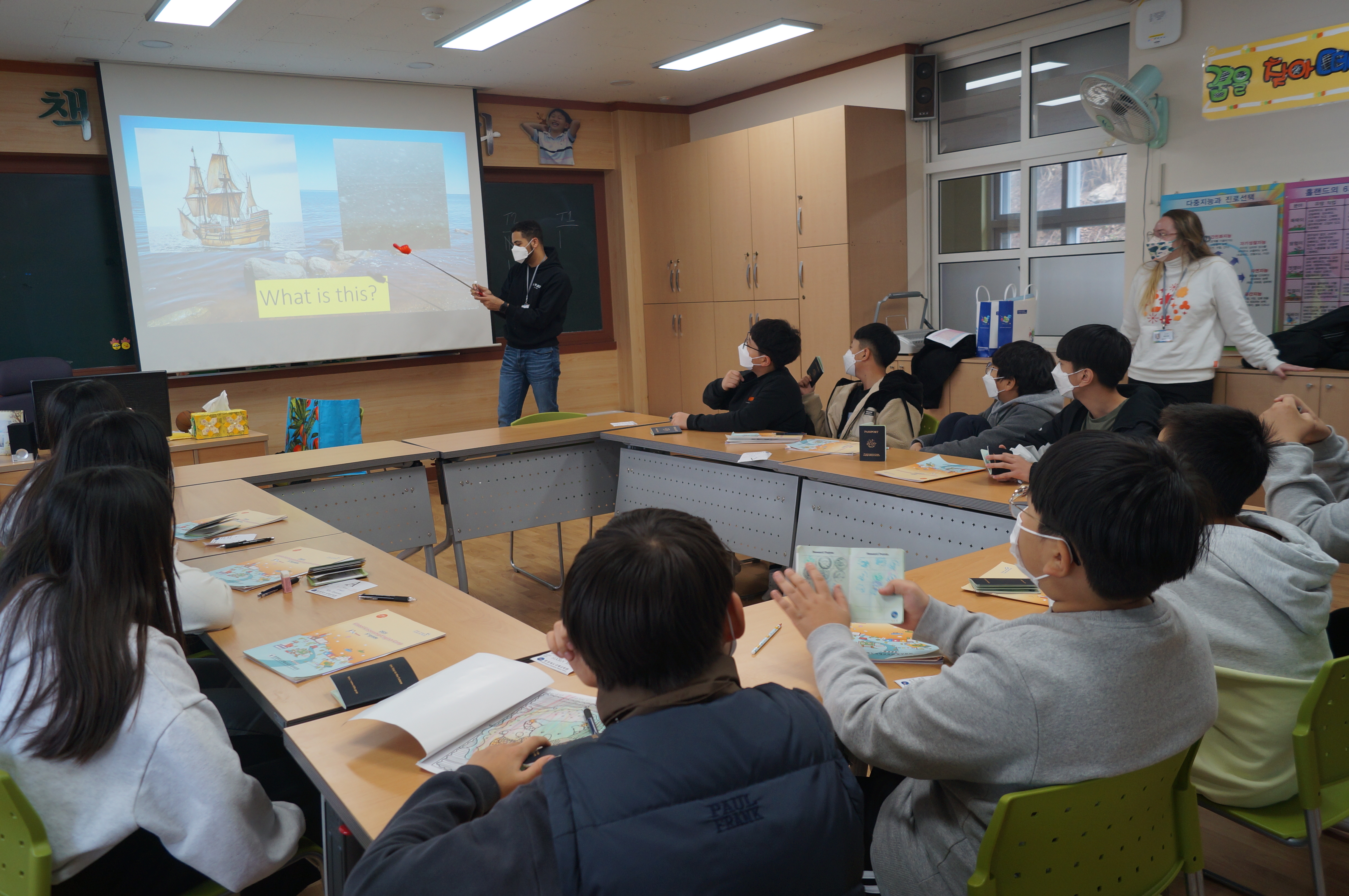 (2021.11.24), 진천 초평초, 2021. 세계시민 영어캠프 초5과정 체험 실시 보도자료 (4).JPG